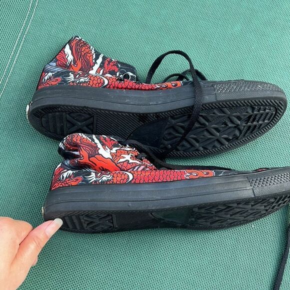 Raad Shop Unisex Red Japanese Dragon size 11 - Picture 4 of 7